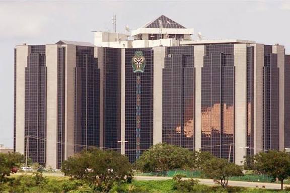 CBN removes deposit ceiling and sets new weekly withdrawal limits Photo
