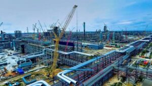 Dangote Refinery Sets Daily Output Target of 50 Million Litres of Petrol Photo
