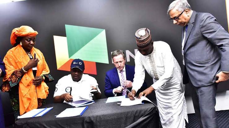 Dangote, NNPC Sign Long-Term Gas Supply Agreement Photo
