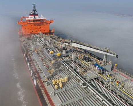 Oil Heads for Biggest Weekly Jump Since 2020 as Brent Climbs to $87 per Barrel Photo